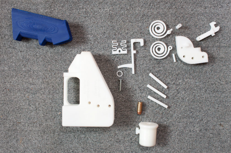 Colour Photo Credit: Forbes Magazine. The Liberator’s 15 functional parts plus a .380 bullet