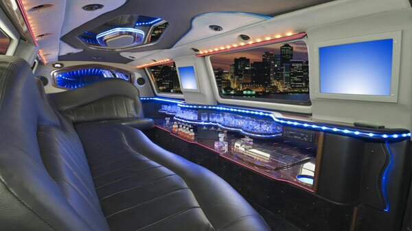 new-classic-stretch-suv